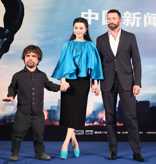 Phạm Băng Băng “diện” giày 20cm để tự tin sánh vai Hugh Jackman
